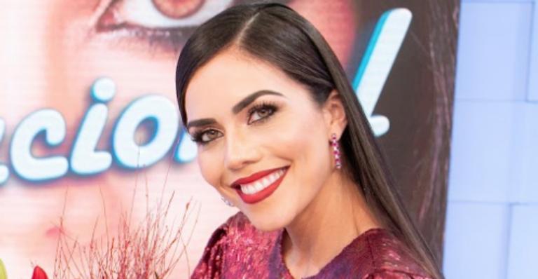 No ‘Sensacional’, Daniela Albuquerque se emociona com homenagem de amigos e presente especial