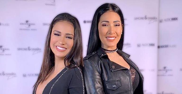 Simone e Simaria recebem prêmio e se emocionam: “Que alegria”