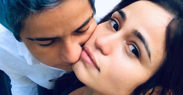 Nanda Costa flagra Lan Lanh fazendo música e se derrete: ”Cada vez mais apaixonada”