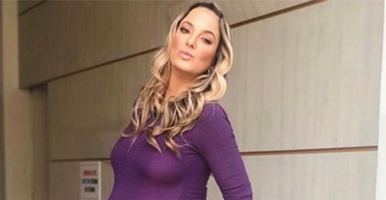 Ticiane Pinheiro encanta ao mostrar a filha assistindo ao pai na TV