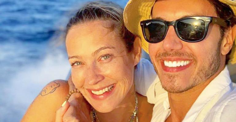 Luana Piovani posa com bonitão que derrotou Scooby e responde se está namorando: ”Quase”