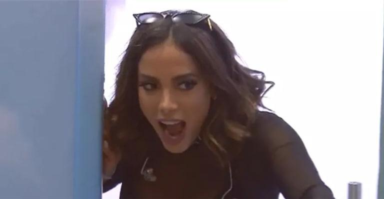 Anitta é surpreendida no Caldeirão do Huck e emoção vai à flor da pele