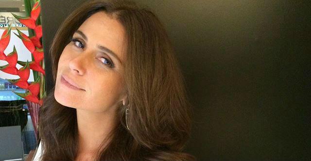 Giovanna Antonelli surge linda em dia de praia e recebe elogios na web: “Iluminando”