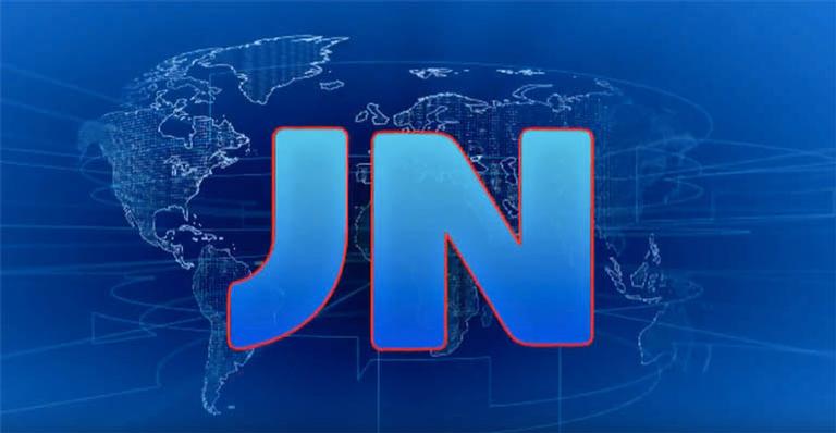 Jornalista da Globo invade a bancada do Jornal Nacional: ‘Sentindo o clima’