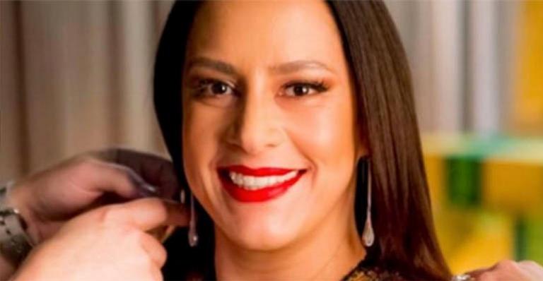 Silvia Abravanel emociona com mensagem para a madrasta, Iris Abravanel