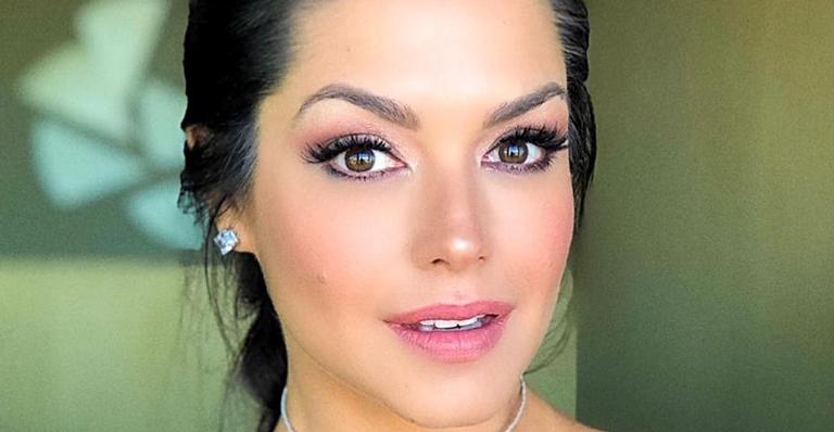 Thais Fersoza comemora 2 anos de Teodoro com clique fofo: ”Chegou nos arrebatando de amor”