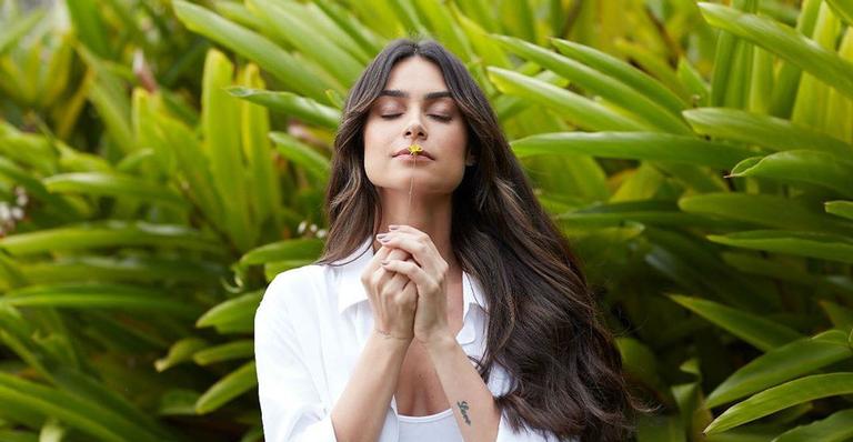Thaila Ayala surge linda em clique e se mostra empolgada para o fim de semana: “Estou pronta para você”