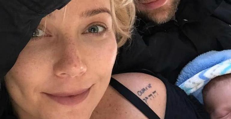 Luiza Possi surge de cara limpa e se derrete pelo filho: ”Ama que até dói”