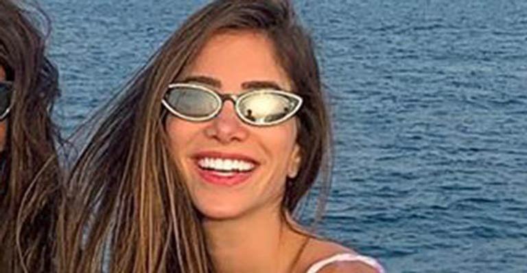 Esposa de Alok posa de biquíni e barriga inexistente deixa fãs surpresos: ”Cadê?”