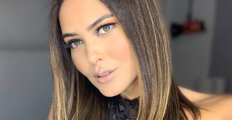 Geisy Arruda sensualiza com novo visual e look super decotado