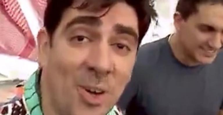 Marcelo Adnet entra em disputa de samba com obra que faz críticas ao governo Bolsonaro