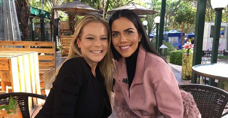 Apresentadora Jackeline Petkovic conta briga com Marlene Mattos na justiça
