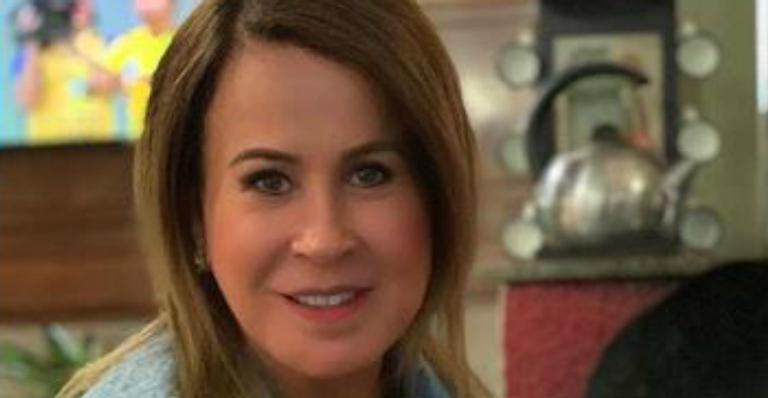 Zilu Camargo faz desabafo sobre ex-relacionamento e alfineta: ”Agora sou tudo que quero”