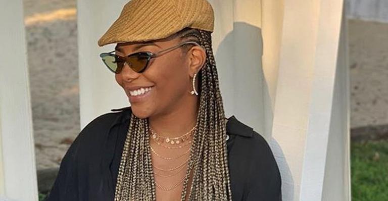 Seguidora critica imperfeições nas pernas de Ludmilla que responde na lata