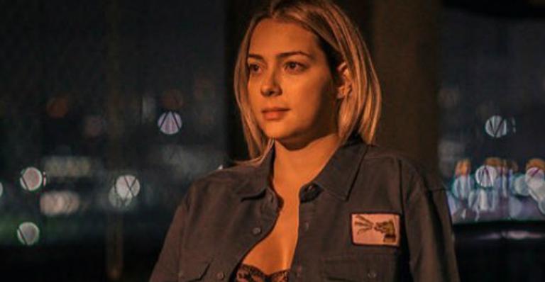 Carol Dantas exibe o barrigão aos 8 meses de gravidez e recebe elogios