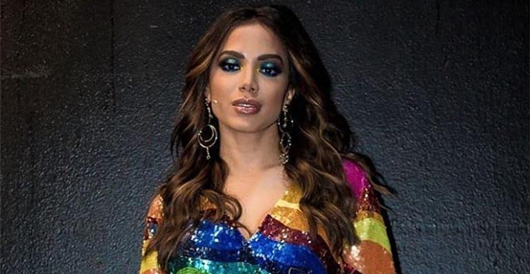 Anitta vibra ao ser seguida por Mariah Carey na web: ‘Cresci com ela’