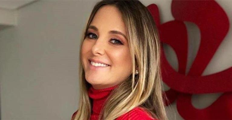 Ticiane Pinheiro mostra foto com as duas filhas e desabafa: ‘Desafiador’