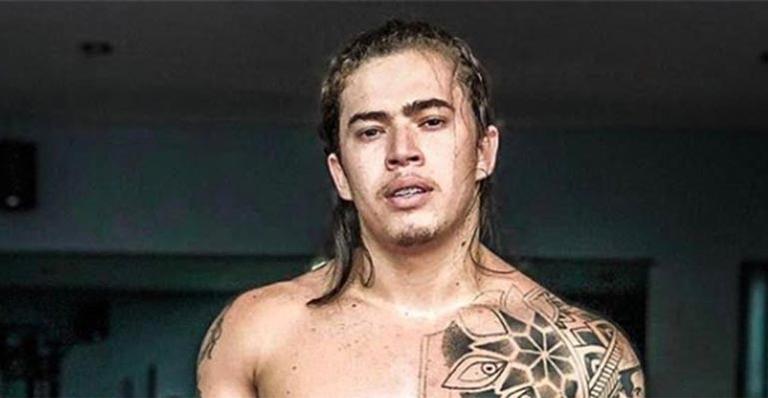 Whindersson Nunes relembra dificuldades antes da fama: ”Não tinha acesso”