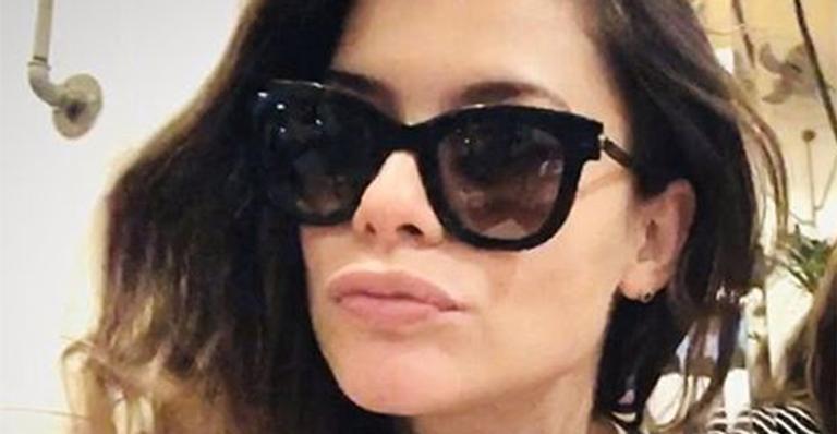 De férias da TV, Alinne Moraes faz rara aparição com o filho, Pedro
