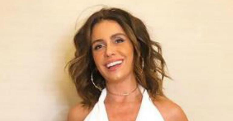Em raro clique, Giovanna Antonelli surge em momento íntimo com o marido gato