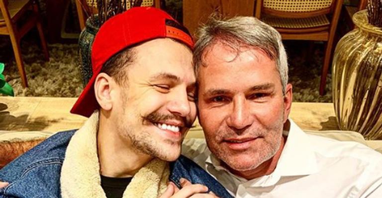 Pai de Saulo Pôncio faz publicação misteriosa após filho se envolver me novo escândalo
