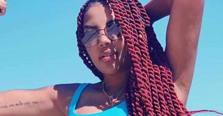 Ludmilla ostenta corpão de biquíni e novo visual impressiona: ”Tá malhando?”