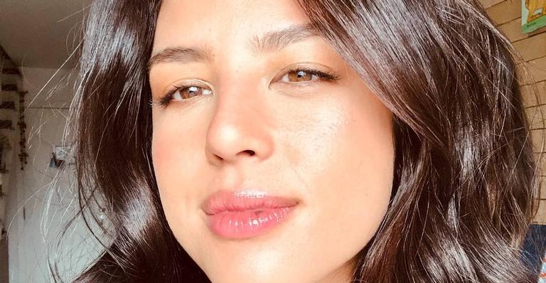Yanna Lavigne explode fofurômetro ao clicar a filha deitada na rede: “Dormiu”