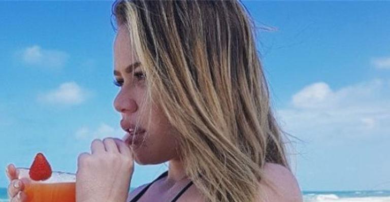 Ex-BBB Paulinha Leitte faz harmonização facial e surge irreconhecível: ”Amei”