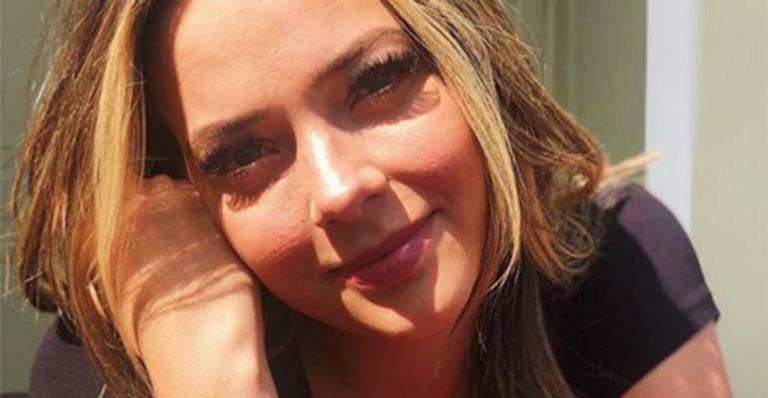 Sem roupas, Carol Dantas faz ensaio de gestante do segundo filho