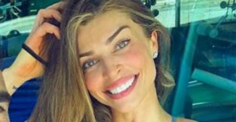 Grazi Massafera apresenta nova companheira da casa e derrete fãs: ”Muita fofurice!”