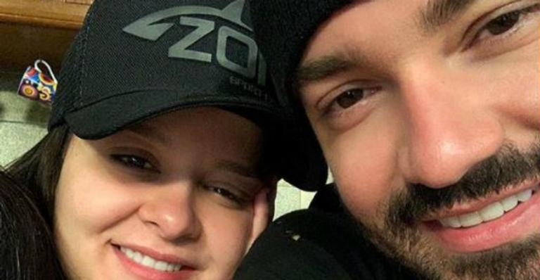 Maiara mostra Fernando Zor completamente nu e diverte fãs: ”Dia que me apaixonei por ele”