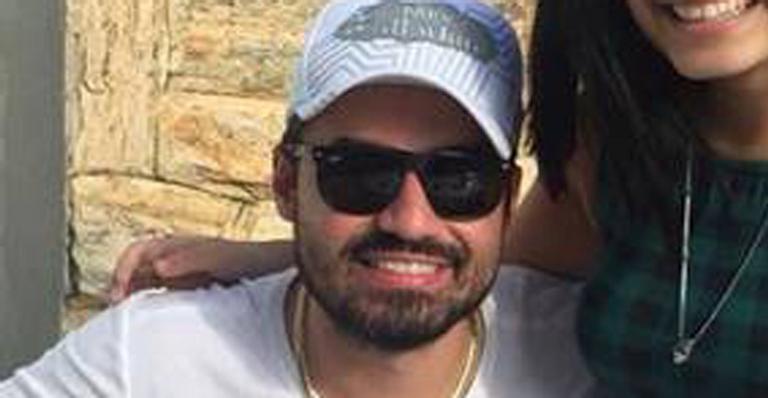 Filha do sertanejo Fernando Zor estrela ensaio e impressiona pela beleza aos 17 anos