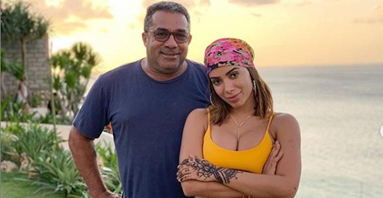 Após separação, pai de Anitta desabafa: ‘É muito difícil ver as pessoas massacrando sua filha’