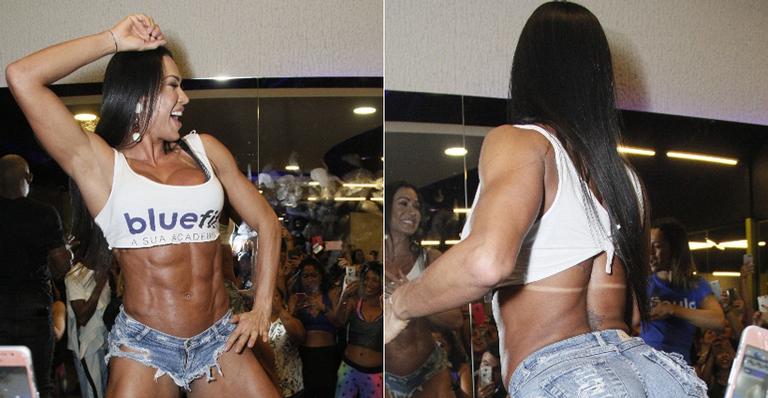 Gracyanne Barbosa usa shortinho tão curto que parte do bumbum escapa para fora