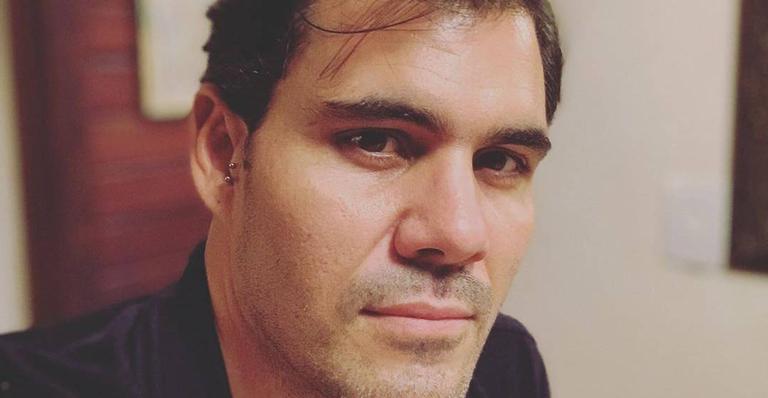 Juliano Cazarré bate boca com fãs após emitir opiniões polêmicas nas redes sociais