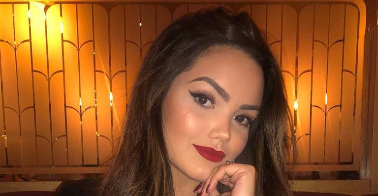 Suzanna Freitas faz desabafo na web e revela ter crise de ansiedade: “Eu passo mal por isso”