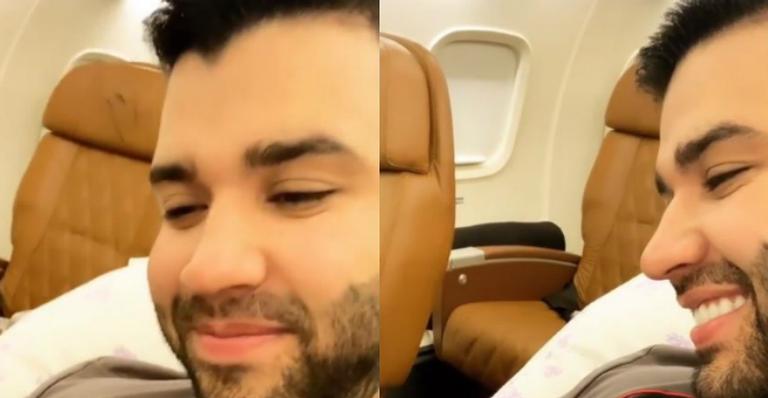 Gusttavo Lima não segura emoção ao receber presente especial com homenagem a mãe falecida
