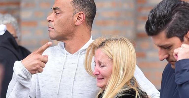 Cafu conta que ainda não entrou no quarto do filho após morte trágica: ”Não sei descrever”