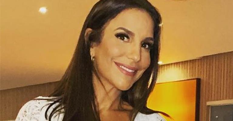 Ivete Sangalo surge emocionada em encontro com a mãe de santo do terreiro do Gantois