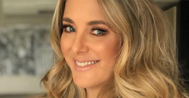 Mãe de duas, Tici Pinheiro posa com Rafaella no colo em momento fofo e filosofa sobre maternidade
