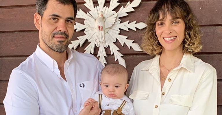 Esposa de Juliano Cazarré encanta ao compartilhar clique dos filhos