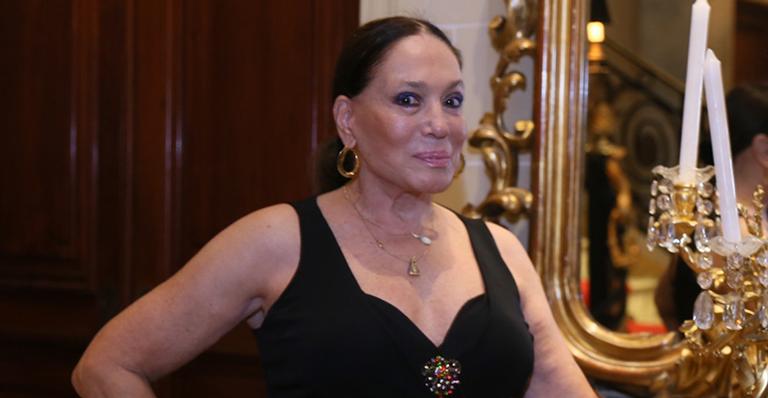 Após revelar câncer, Susana Vieira volta às novelas e fala de sua saúde