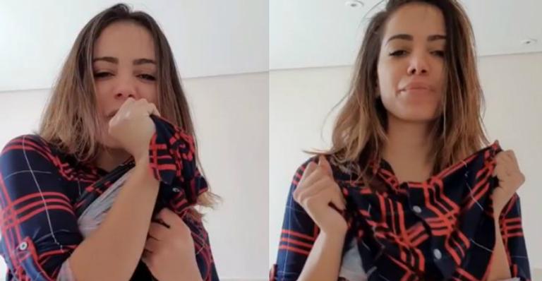 Anitta dança de pijama, levanta a blusa e ostenta barriguinha seca: ”Bom dia, mundão”