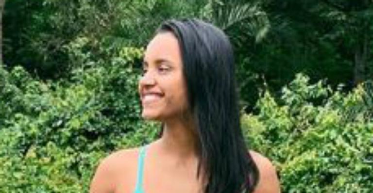 Ex-BBB Gleici Damasceno divide raro clique de biquíni e exibe boa forma: ”Perfeita!”