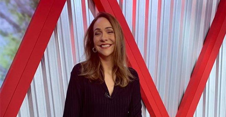 Maria Beltrão comete erro e chama Bolsonaro de ‘Bozonaro’ ao vivo