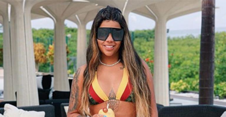 Ludmilla nega que tenha usado colete a prova de balas durante show na África