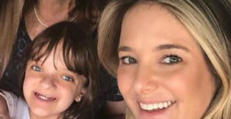 Só as meninas! Tici Pinheiro reúne a mãe e a sogra em clique com as filhas e derrete web
