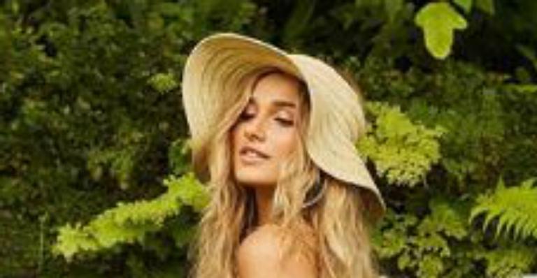 Sasha Meneghel posa com biquíni alternativo e arranca suspiros dos seguidores