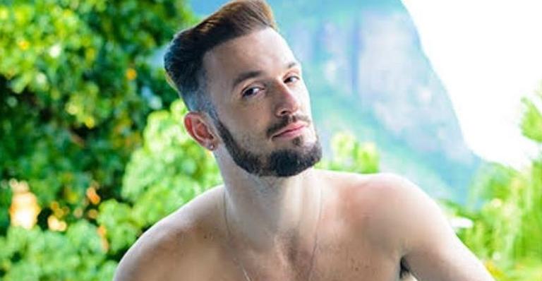 Diego Hypólito sofre ataques homofóbicos ao posar com namorado e rebate: ”Contra o ódio, amor”