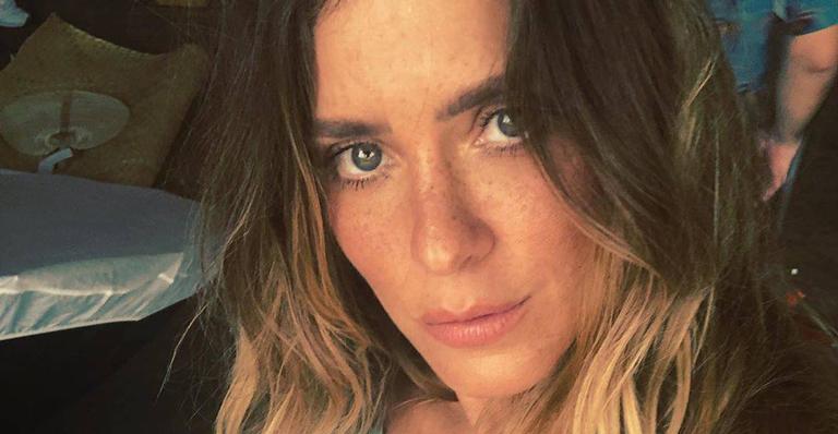 Carolina Dieckmann se declara ao marido e derrete coração de fãs: ”Lindos”